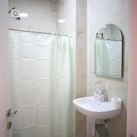 아파트 Daylight 티라나